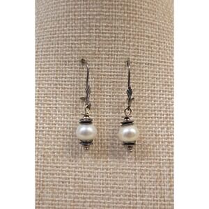 Retired Silpada Sterling 925 Pearl LIGHT THE WAY Dangle Hook Safety Earrings